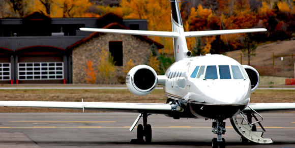 Colorado Executive Airport Service