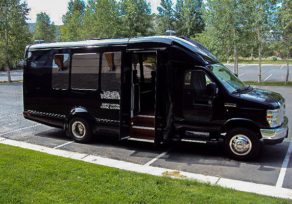 14 Passenger Mini Bus - 4x4