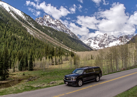 4x4 Suburban Limousine Service