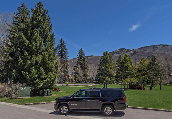 Chevrolet Suburban 4x4 Limousine